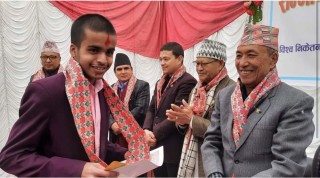 झा बने MBBS प्रबेश परिक्षाको उत्कृष्ट बिद्यार्थी