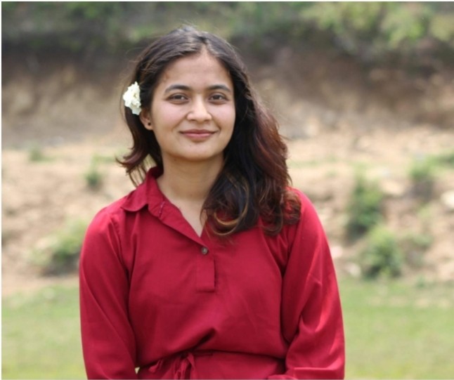 नर्सिङ इन्ट्रान्स टपर संगीता, २० वर्षको उमेरमै लोकसेवा पास गरेकी थिइन्