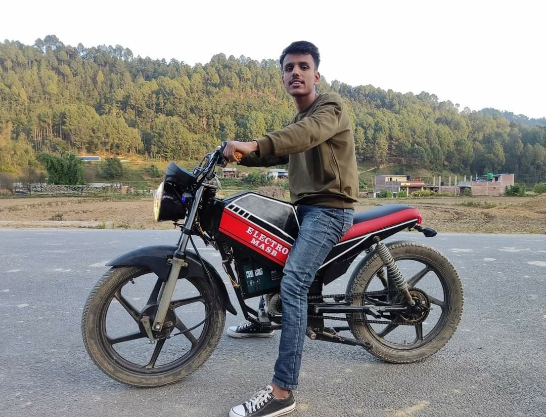सागर बनाए बिधुतिय मोटरसाइकल, महावीरले दिए यस्तो वचन