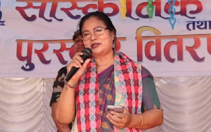 शैक्षिक  क्षेत्रमा देखिएका समस्या समाधान गर्न संघीय शिक्षा ऐन आवश्यक छ : मन्त्री चौधरी