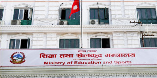 बाढी प्रभावित विद्यार्थीलाई मनोसामाजिक परामर्शपछि मात्रै कक्षा सञ्चालन गर्न शिक्षा विभागको निर्देशन